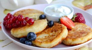 5 простых рецептов вкусных диетических сырников