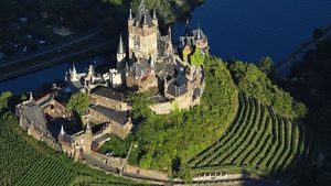 10 самых красивых замков Германии