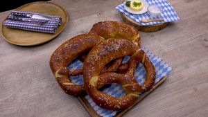 Брецель с начинкой: знаменитое немецкое угощение по оригинальному рецепту