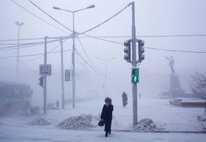 Фотограф посетил самое холодное место на Земле. Вот как там живут люди