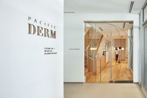 Косметологический центр Pacific Derm в Ванкувере от бюро Mcfarlane Green Biggar Architecture + Design