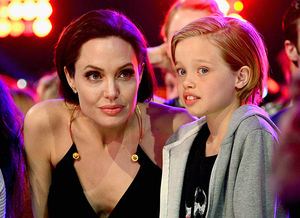 Теперь уже официально: 12-летняя дочь Анджелины Джоли сменит пол