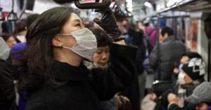 Осенняя простуда: может ли маска для лица защитить от болезни