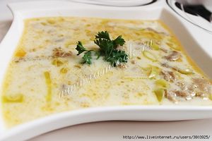 Немецкий сырный суп «Käsesuppe» с мясным фаршем и шампиньонами - если хочется чего-то нового-необычного!