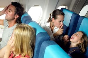 Демонические дети в самолетах - нужно штрафовать родителей
