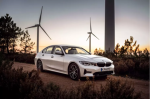 Новая BMW 3 серии стала гибридом с расходом 1,7 литра на 100