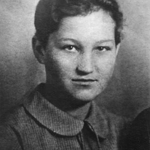 Героиня-мученица: кем на самом деле была Зоя Космодемьянская, вознесённая советской пропагандой