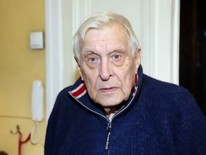 84-летнему Олегу Басилашвили грозит ампутация ноги