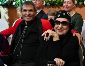 Сын Бари Алибасова прокомментировал его свадьбу с Федосеевой-Шукшиной