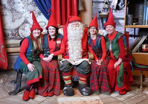Работа мечты: в Лапландии ищут рождественских эльфов