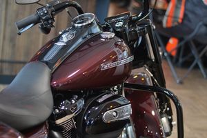 Новый Road King Special Harley-Davidson 2019 модельного года (5 фото)