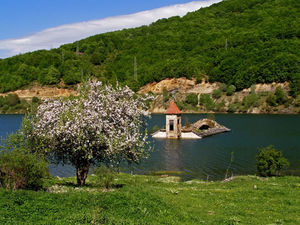 Самые красивые затопленные здания