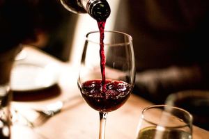 Действительно ли дорогое вино вкуснее, чем дешевое