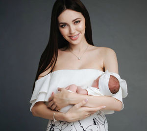Анастасия Костенко впервые показала лицо своей дочери