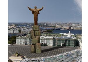 Где в России установить 80-метровую статую Иисуса Христа?