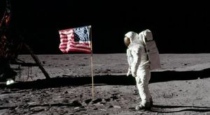 Китайцы не увидели на Луне следов высадки американцев (5 фото)