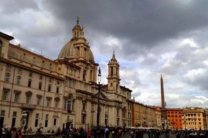 Страшные легенды и истории площади Навона в Риме. Римский папа, его «папесса» и другие (15 фото)
