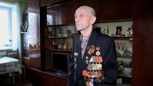 В Екатеринбурге мошенник ограбил 93-летнего ветерана