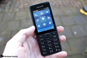 Microsoft разрабатывала кнопочный телефон с плиточным интерфейсом