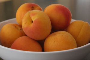 Как заморозить абрикосы