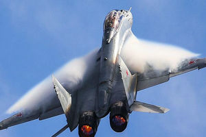 Вертикальный взлет новейшего МиГ-35