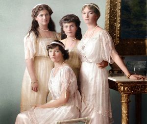 Почему ни одна из дочерей Николая ІІне вышла замуж?
