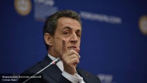 Страх и ненависть во Франции: ИГ может вернуть Саркози президентское кресло...
