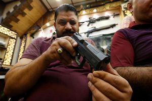 Багдад: разрешили продажу оружия населению