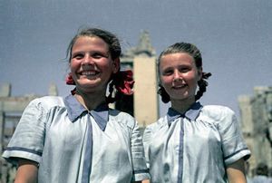 Сталинград 1945 год — первый послевоенный спортивный парад