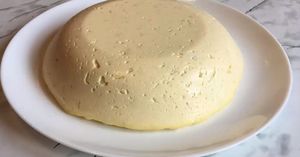 Сыр «Сливочный с яйцами» от бабы Шуры: легендарный рецепт