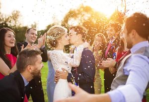 Откуда появилась традиция кричать «горько» на русских свадьбах