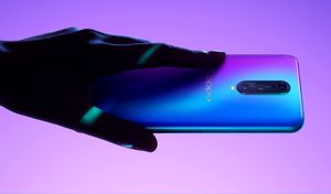 Завтра Oppo представит смартфон с 10-кратным оптическим зумом