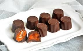 Домашние шоколадные конфеты с морковной начинкой и миндалем