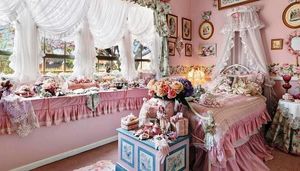 Безумство рюшей и бантиков: «Самый розовый особняк Мельбурна» выставлен на торги