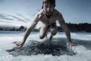 Сколько времени человек может продержаться в холодной воде