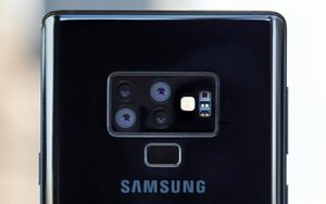 Samsung может внедрить 25-кратный зум в свои мобильные камеры