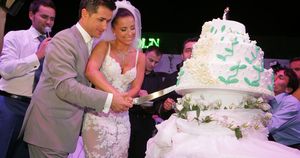 Ани Лорак официально развелась с мужем после 10 лет брака