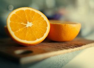 Ученые рассказали о полезных свойствах апельсиновой кожуры (1 фото)