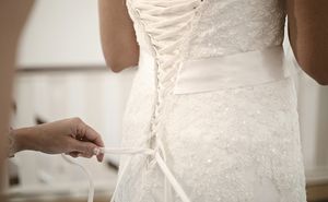 Ляпы при покупке свадебных платьев в Интернет: смешные фото