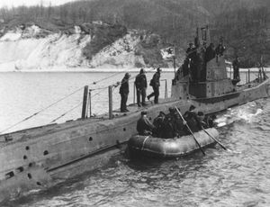 Как советские подводники сдавались в плен
