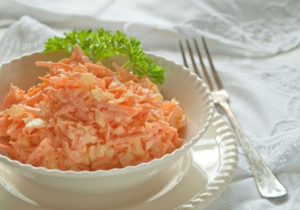 Острый морковно-сырный салат. 5 шагов к воспоминаниям из детства, если вы родом из СССР