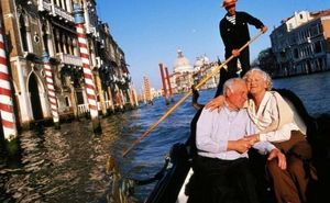 Вслед за Францией и Польшей пенсионный возраст до физиологически разумного снижает Италия (4 фото)