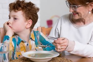 Многие дети не хотят есть суп, а всё потому, что мамы/ бабушки готовят его неправильно