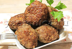 Очень вкусные мясные котлеты с овсяными хлопьями – пошаговый фото рецепт