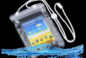 Как защитить телефон от воды