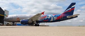 Airbus A320 авиакомпании «Аэрофлот» покрасили в цвета ЦСКА