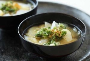 Рецепты японских блюд: суп мисо с овощами