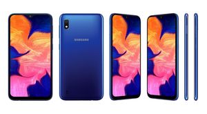Samsung представила смартфон Galaxy A10 с батареей на 3400 мАч за $120