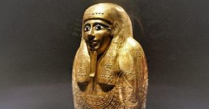 Американский музей вернет Египту украденный артефакт