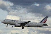 Забастовка Air France привела к отмене части московских рейсов